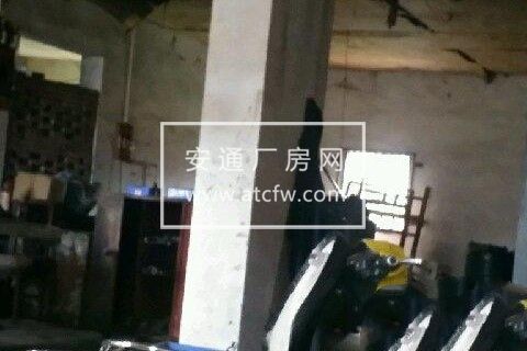 龙潭寺东路同仁汽修后面厂房110平米出租一半