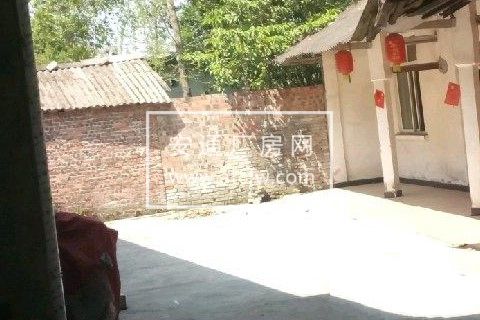 和盛镇綦江村 厂房 400平米