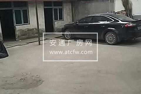 彭镇羊坪村厂房 800平米