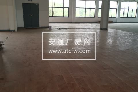 萧山区瓜沥镇河东路1-15号2600平方多层独栋标准厂房出租          位置好   独栋双楼梯   带货梯  位置好   大车进出便利