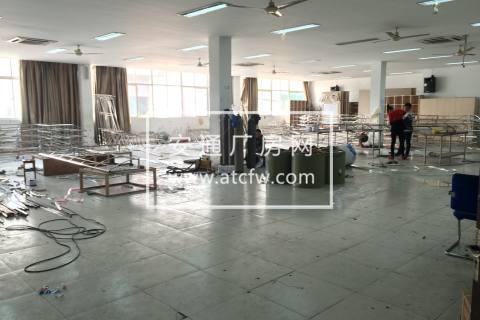 (出租) 急租！瓜沥单层3800平厂房，可分租，适合纺织铝合金，有宿舍