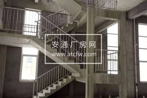 萧山区红泰六路和垦辉七路交叉口，钱江云谷产业园，轻工业标准厂房出租，1～2楼，一楼6米层高，二楼4.5米，有客货两用电梯，有意联系宋13735311992