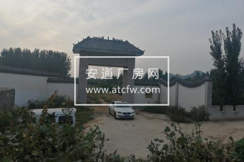 济南南部山区卧虎山水库附近出售土地32亩独院房子