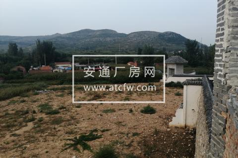 济南南部山区卧虎山水库附近出售土地32亩独院房子