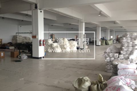 东湖北路旁1800方标准厂房出租